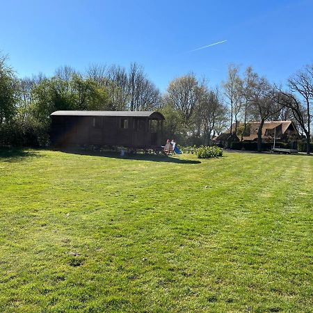 Pipowagen Voor 4 Personen Hotel Diever Exterior photo